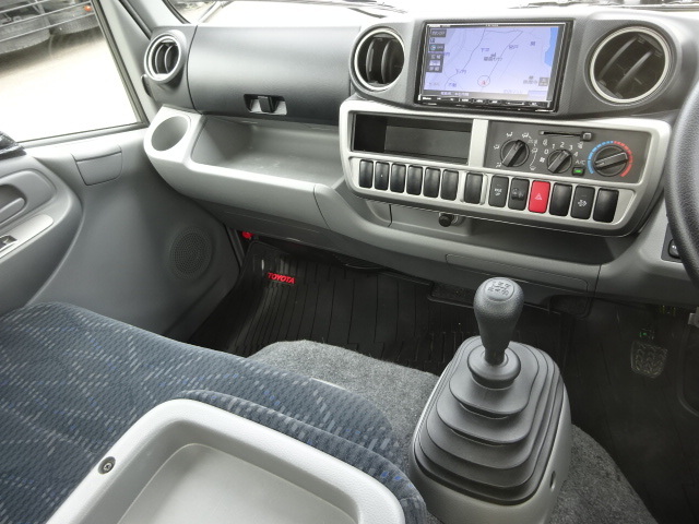 トヨタ H30 ダイナ 平 ジャストロー Gパッケージ 4WD 車検付 画像24