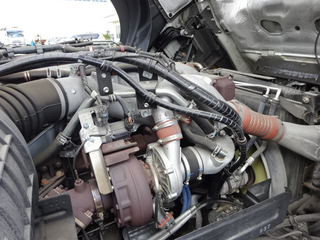 いすゞ H30 ギガ 4軸低床低温冷凍ウィング  キーストン 画像21