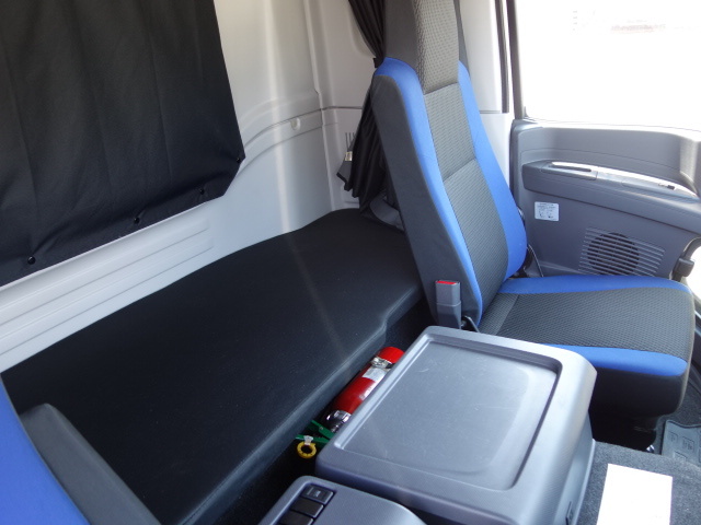 いすゞ H29 ギガ 4軸低床 低温冷凍ウィング 車検付 画像42
