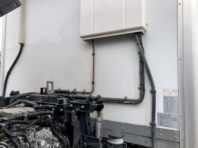 日野 H29 レンジャー 増トン 7200ワイド 低温冷凍車 エアサス格納PG 画像14