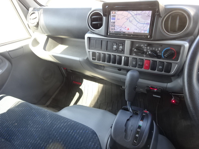 トヨタ H30 トヨエース 平 4WD AT Wキャブ 車検付き 画像45