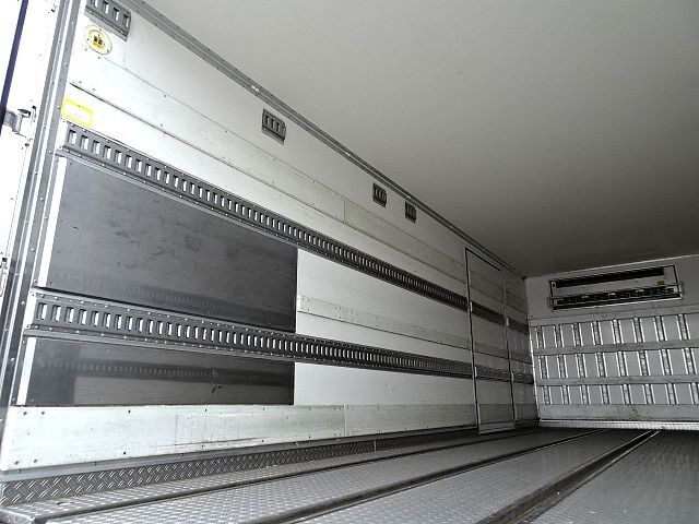 いすゞ H30 フォワード 増トン ワイド 低温冷凍車 画像11