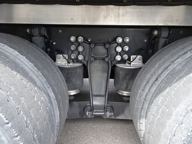 いすゞ H28 ギガ 4軸低床低温冷凍車 ジョロダー 2エバ 画像17