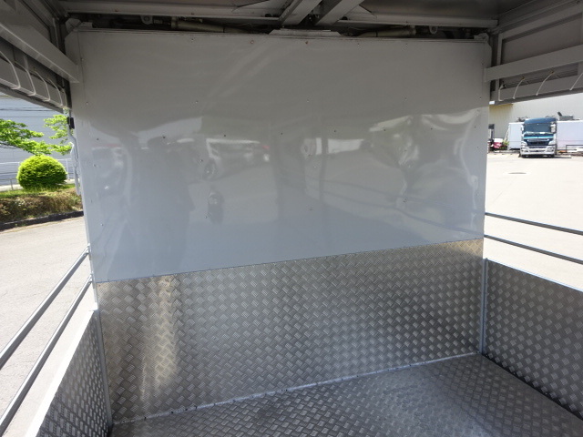 いすゞ H25 フォワード 増トン ワイド 家畜運搬車 エアサス 積載8.2トン 画像15