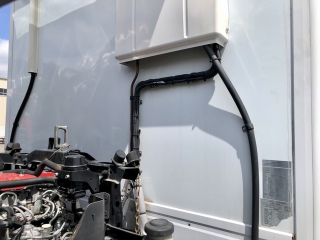 日野 H26 レンジャー 6500ワイド 低温冷凍車 格納PG 画像12