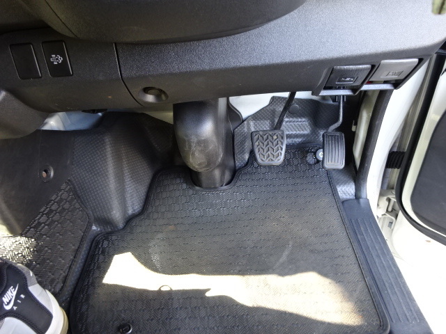 トヨタ H30 ハイエースバン ロング DX ディーゼル 4WD 画像44