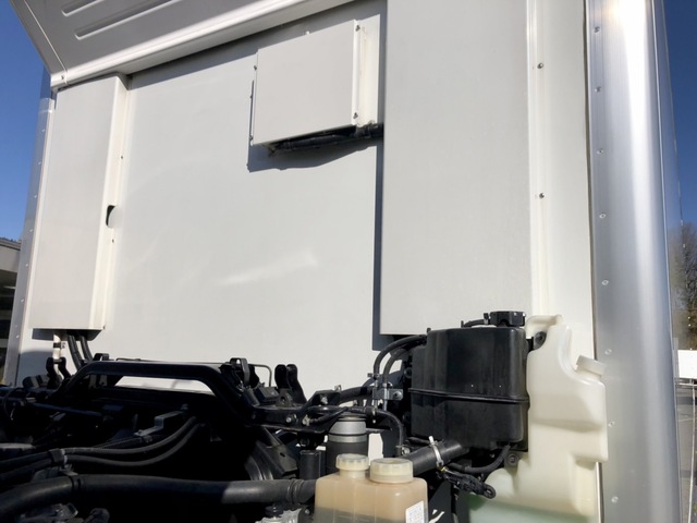 いすゞ R3 ギガ 4軸低床 低温冷凍車 格納PG 車検付 画像12