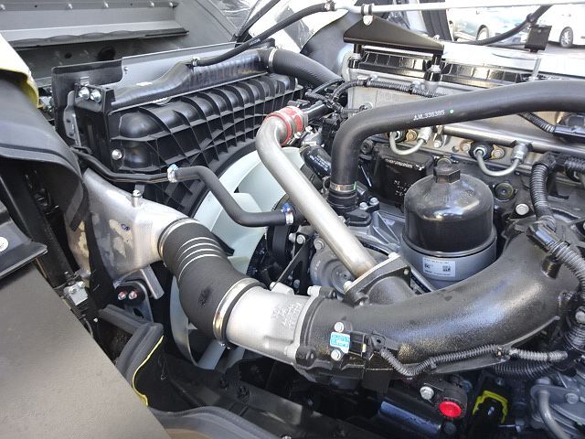 三菱 R5 スーパーグレート 4軸低床冷凍車 未使用 サブエンジン リアエアサス 画像60