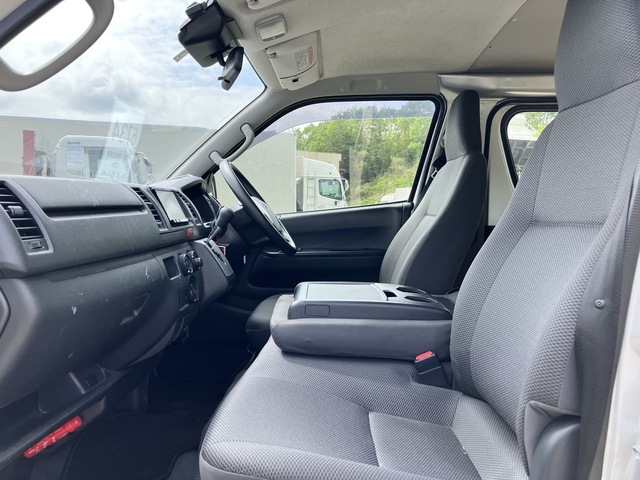 トヨタ H30 ハイエース ロング DX 2WD 5ドア 荷室加工 画像55