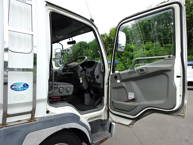 三菱 H16 ファイター 増トン平ボディ 積載7.3ｔ6200ワイド  アウトレット 画像34