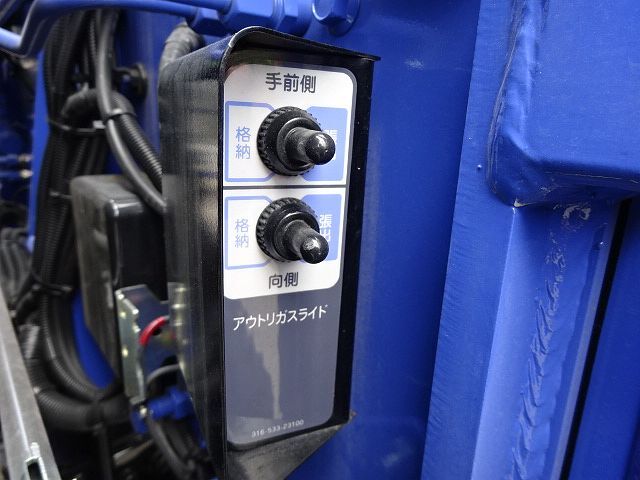 三菱 R6 Sグレート セルフ 4段クレーン 未使用車 MT7速 サイドアオリ付 画像37