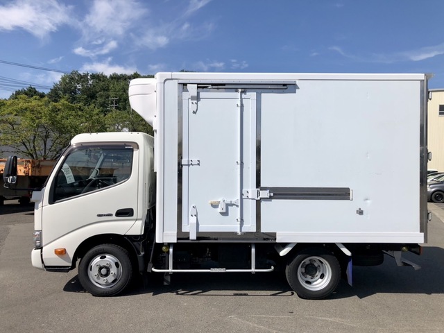 日野 H31 デュトロ 標準ショート 低温冷凍車 サイド扉 車検付 画像4