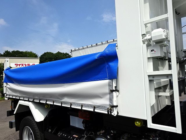 三菱 R6 ファイター 増トン 7.9t 新明和製ダンプ 内寸長3.50m 千葉H 未使用車 画像13