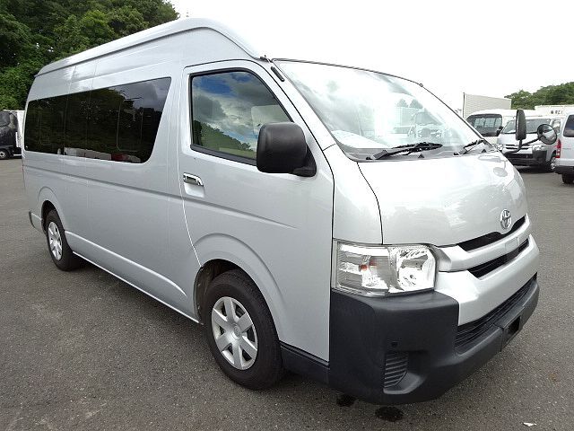 トヨタ H31 ハイエースコミューター GL 14人乗り ガソリン車 画像3