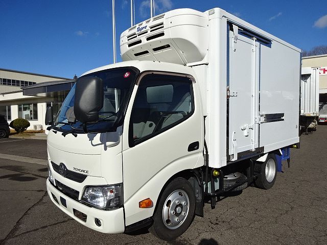 トヨタ H30 トヨエース 低温冷凍車 AT車 5T限定 スタンバイ付 画像1