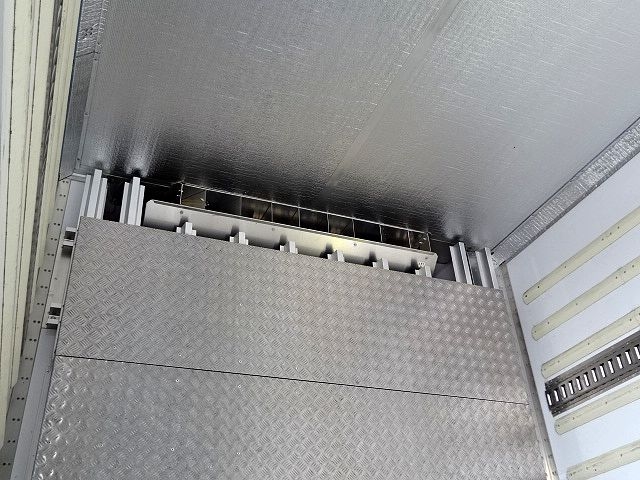 UD H24 クオン 低温冷凍車 キーストン ジョルダー 画像14